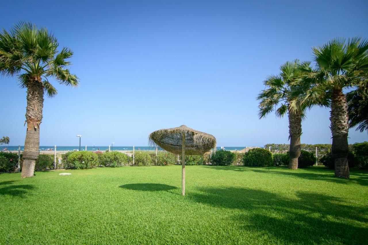 Mediterranea 4 Vera Playa Baria Tus Momentos Frente Al Mar Exterior photo